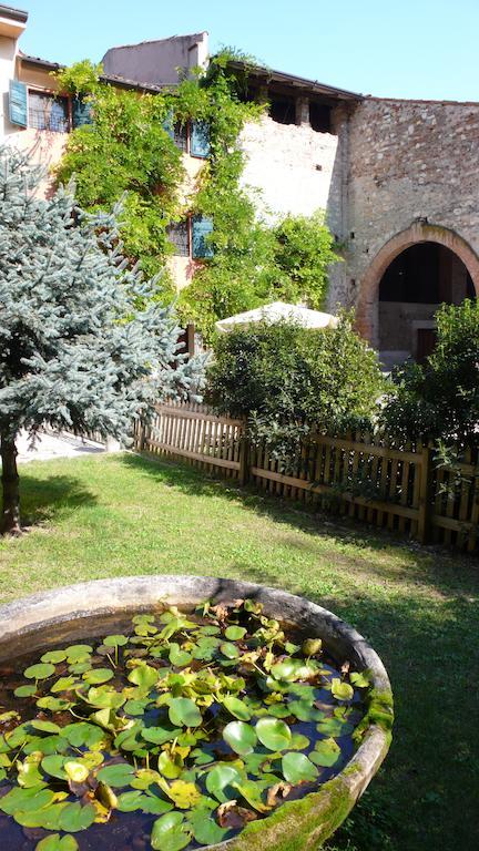 Agriturismo Corte Pellegrini San Martino Buon Albergo Bagian luar foto